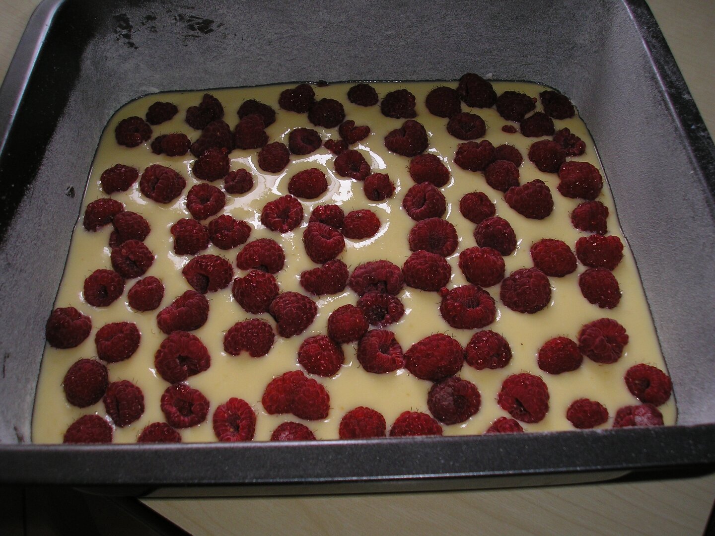 Málnás -rikottás brownie