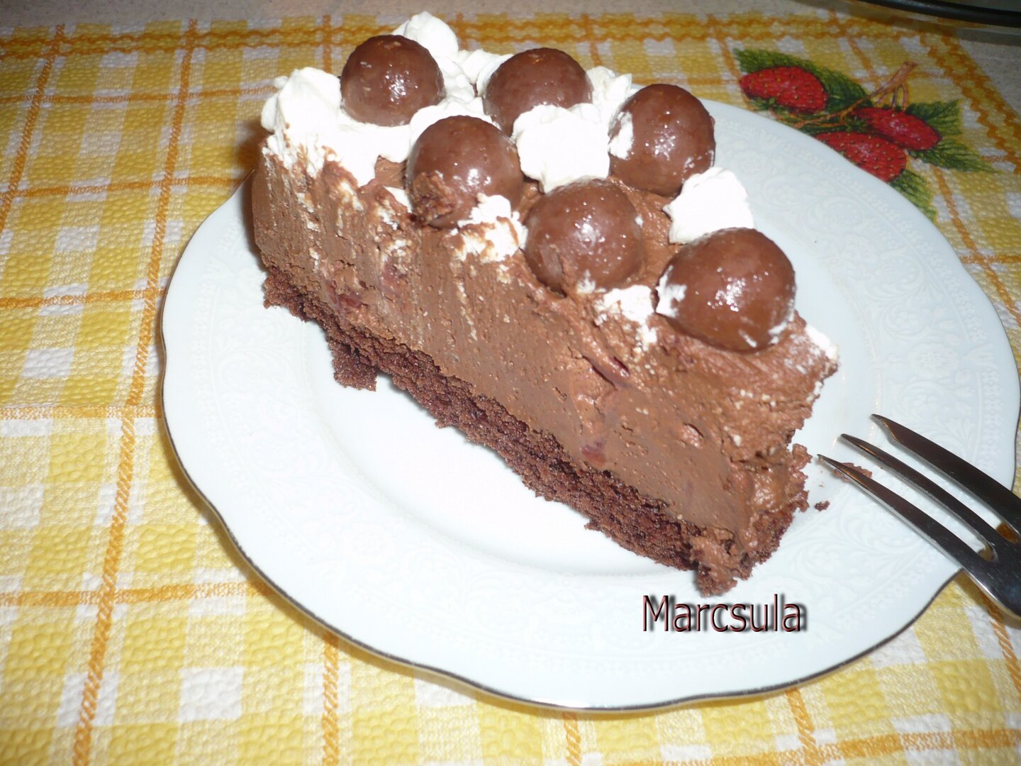 Rumos kókuszgolyós torta
