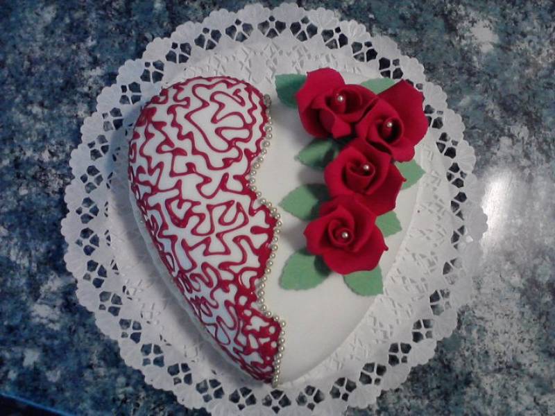 Alkalmi szív alakú torta