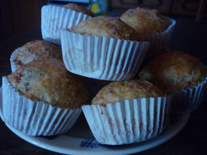 Sajtos-magos muffin