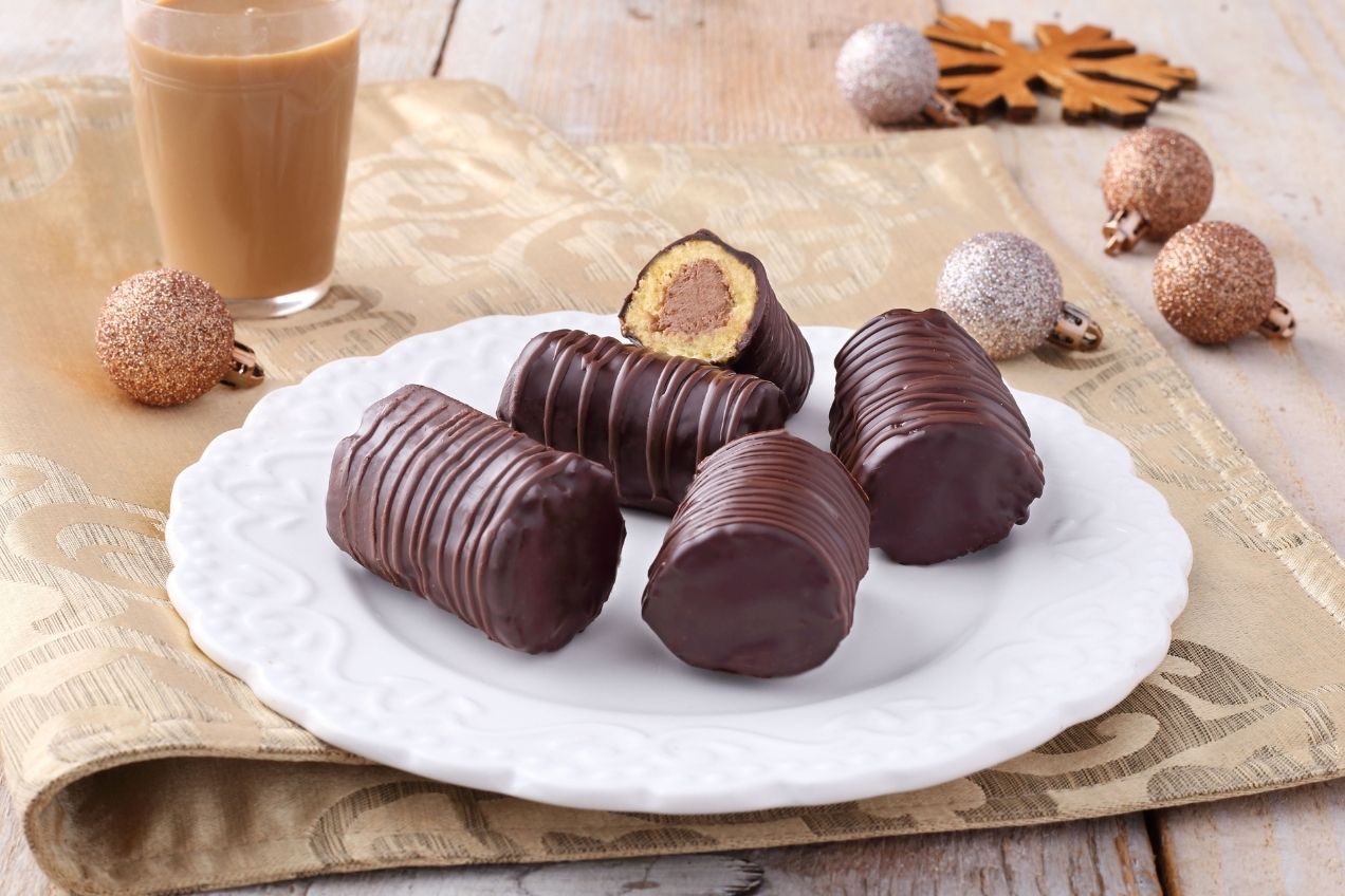 A Baileys hengerek csokibevonatú sütemény, mely jeles napokon családi ünnepeken és karácsonykor, szilveszterkor kerülhet elő a recepttárból.