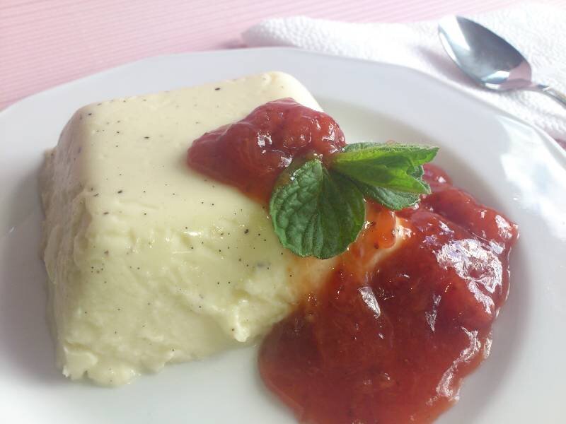 Panna cotta eperrel
