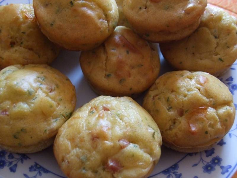 Sonkás-sajtos muffin