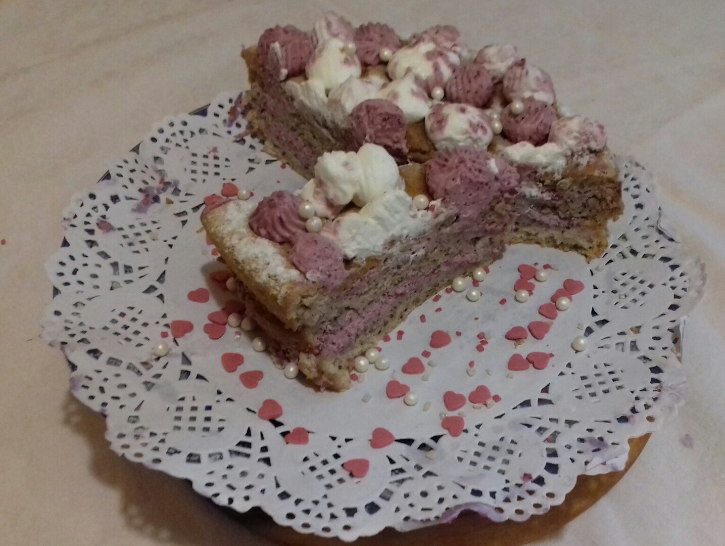 Fekete áfonyás mascarone krémes torta 