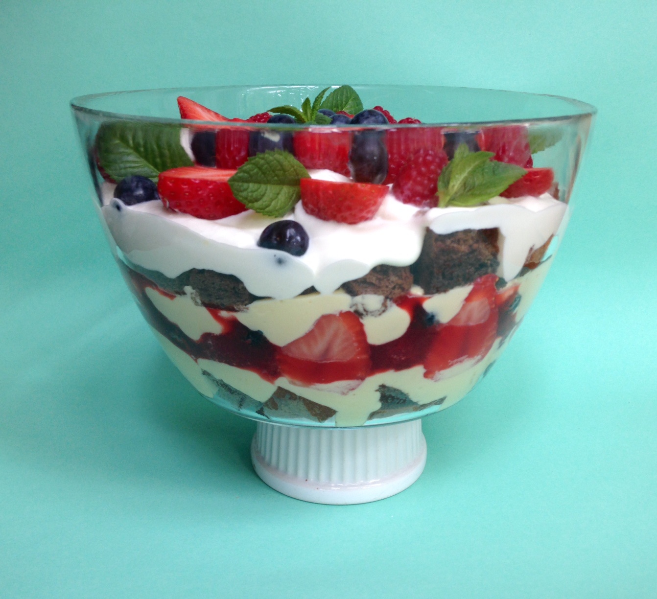 Erdei gyümölcsös Trifle
