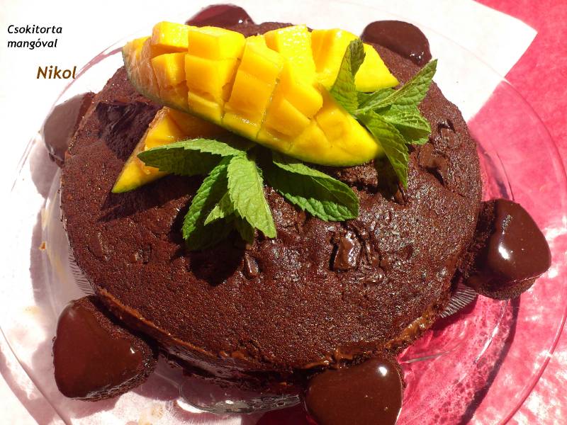 Csokitorta mangóval