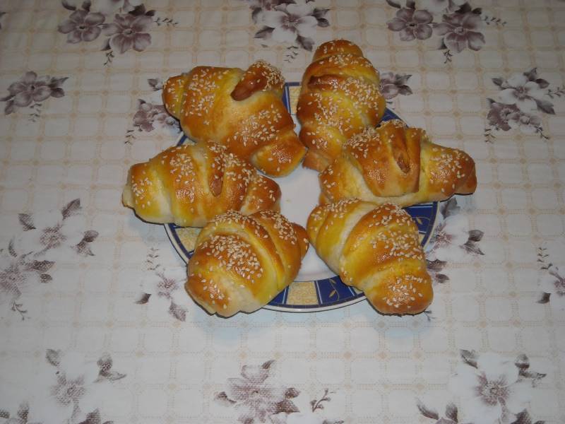 Szezámmagos kifli