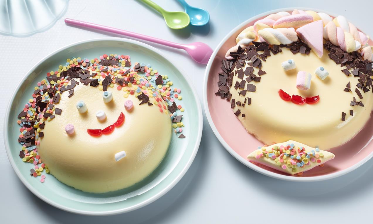 A Puding arcocskák gyereknapon, névnapon, szülinapon tálalható, kreatívan díszített desszert.